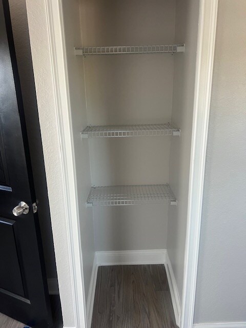 Building Photo - 4454 Lower Meadow Rd