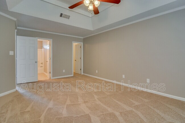 Building Photo - 3614 Cullen Dr