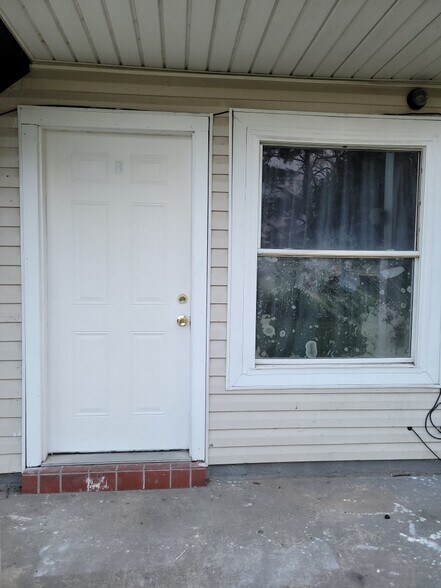 Building Photo - 8327 Ned Ave