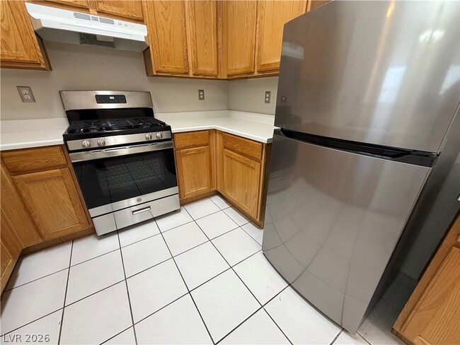 Building Photo - 2053 Quarry Ridge St