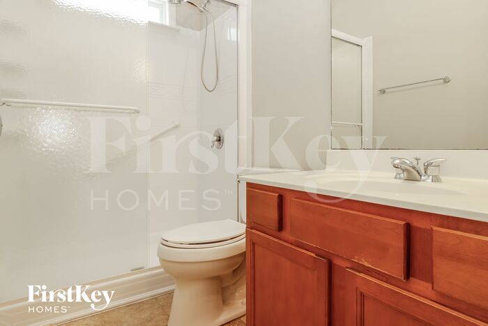Building Photo - 9661 Pebble Creek Blvd