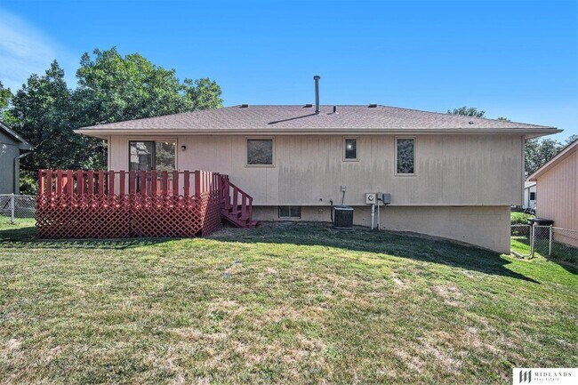 Building Photo - 13946 Arbor Cir