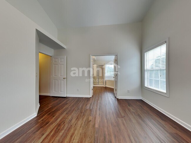 Building Photo - 1860 Francis Mill Ct