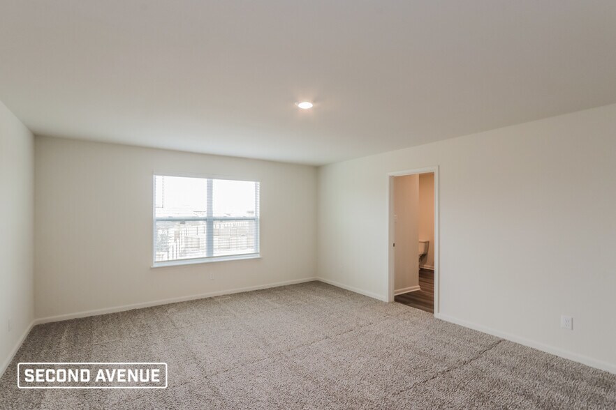 Building Photo - 609 Micah Ln