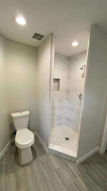 Building Photo - 2406 Rosemead Dr