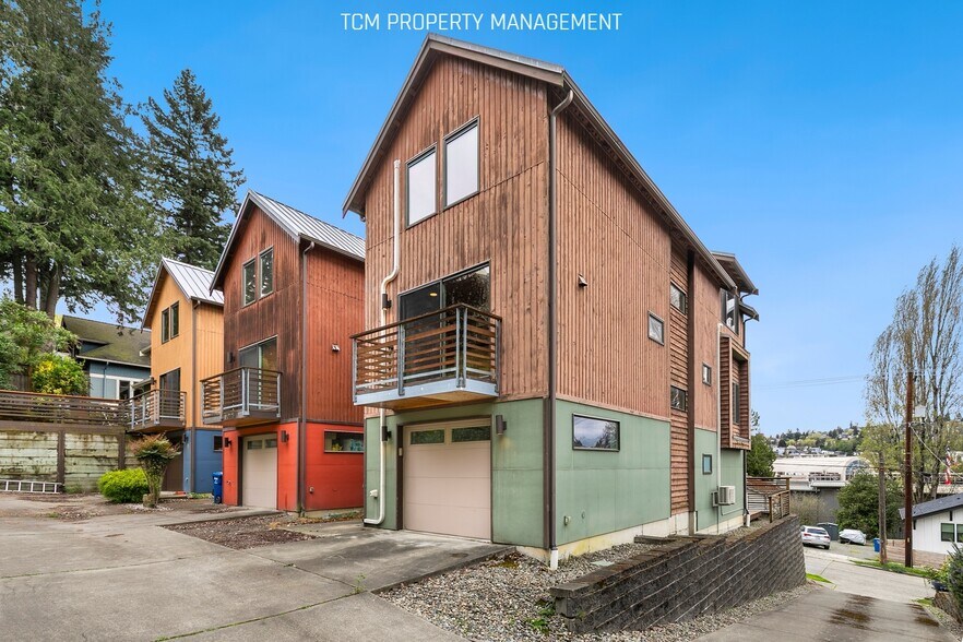 Building Photo - 4012 23rd Ave SW