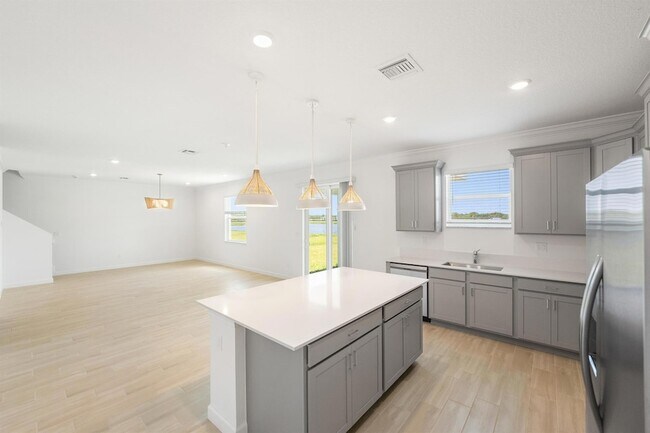 Building Photo - 3544 Angler Dr