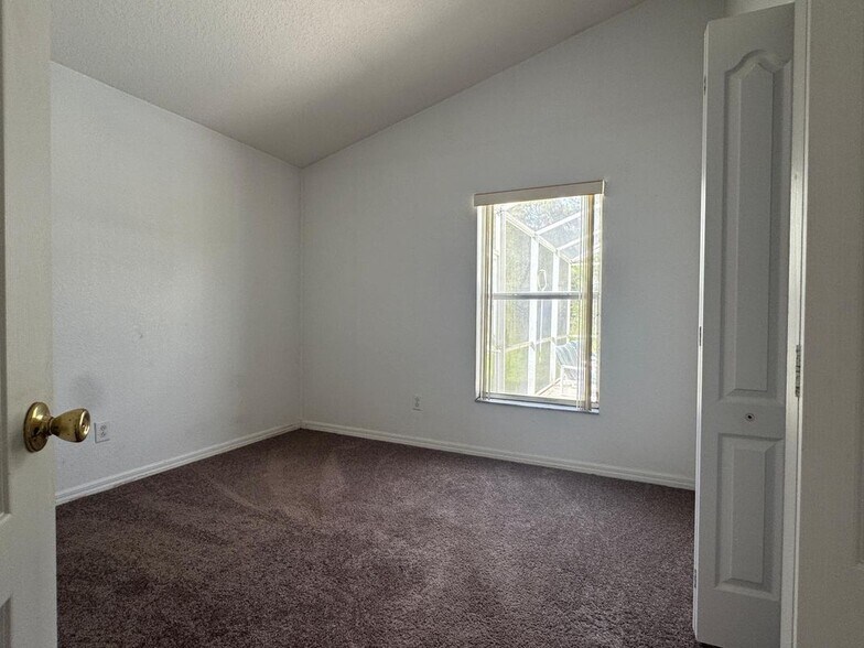 Building Photo - 1536 N Hampton Dr