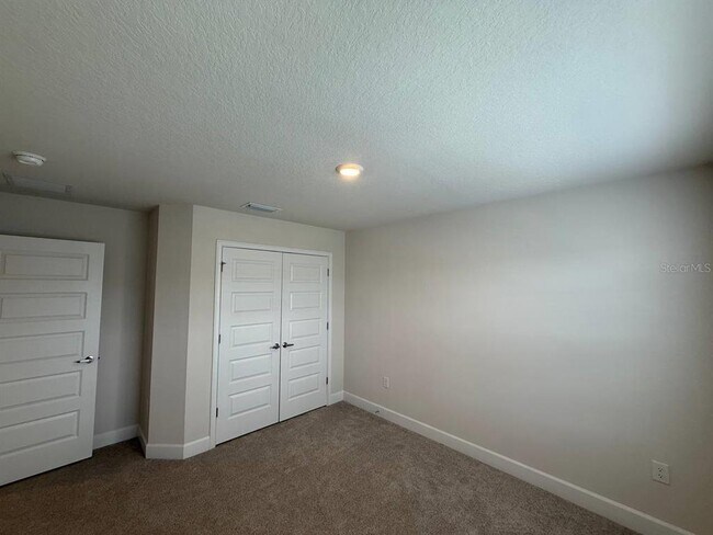 Building Photo - 3828 Sagefield Dr