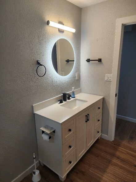 Building Photo - 3609 Wayne Ave