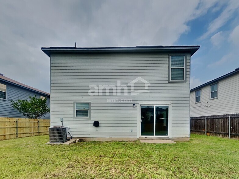 Building Photo - 5325 Mathra Dr