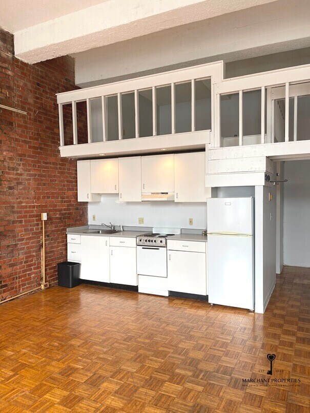 Building Photo - 51 Brookline Ave