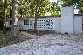 Building Photo - 701 NW 19th Ln