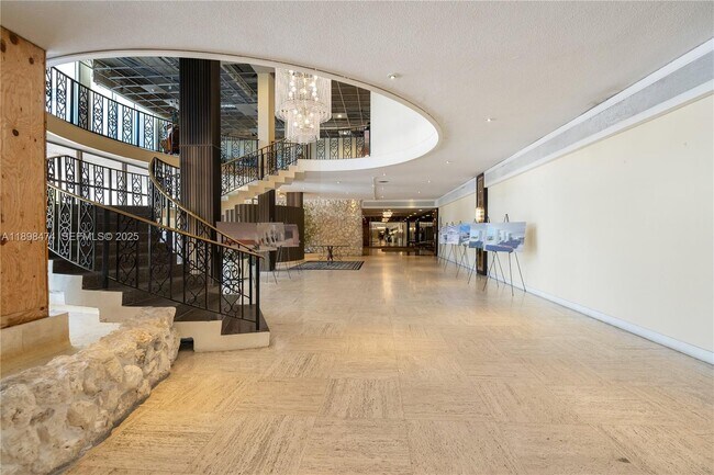 Building Photo - 5555 Collins Ave