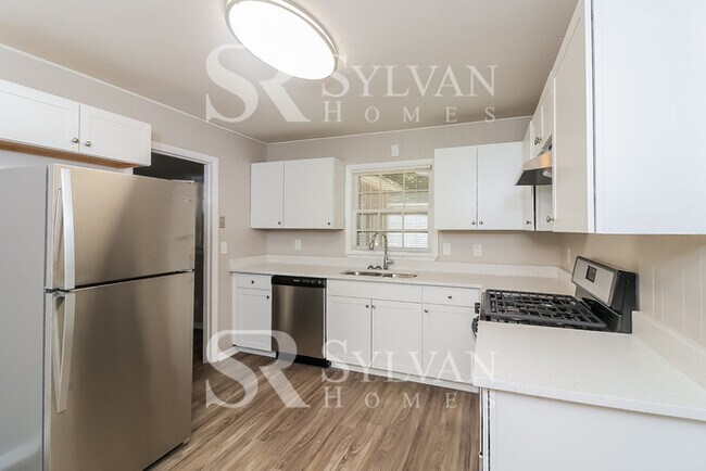 Building Photo - The Lifestyle You Deserve.