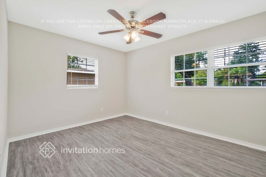 Building Photo - 2430 Wilmont Ave