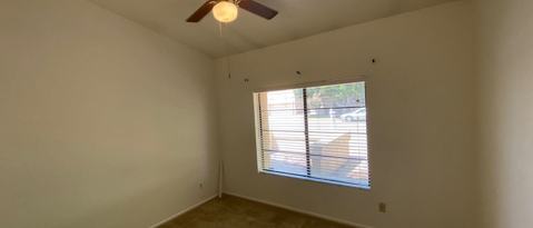 Building Photo - 2325 W Gregg Dr