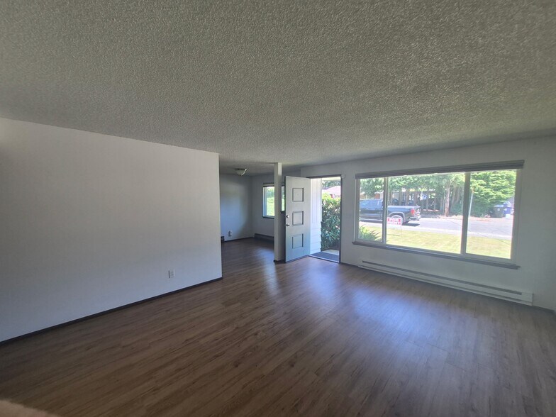 Building Photo - 5108 N 9th St