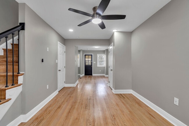 Building Photo - 2923 Edgecombe Cir N