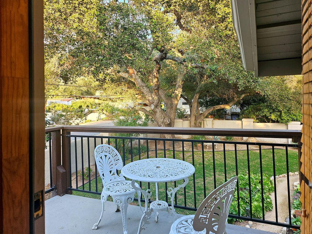 Building Photo - 2635 Puesta Del Sol