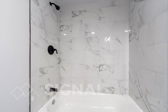 Building Photo - 430 Laird Ave