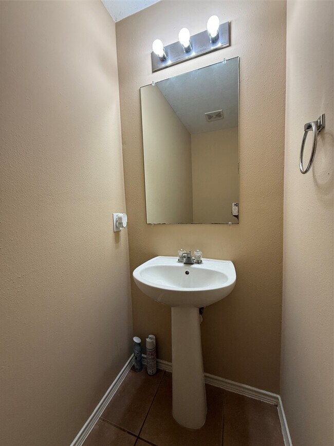 Building Photo - 2623 Marble Manor Ln