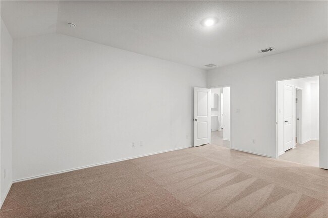 Building Photo - 161 Keefer