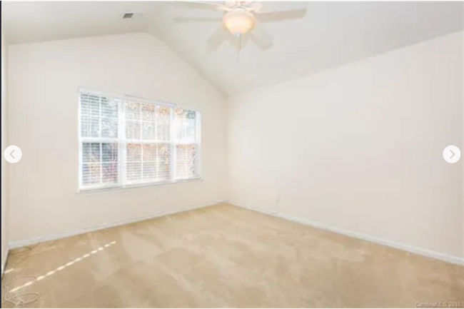 Building Photo - 14723 Lions Paw St