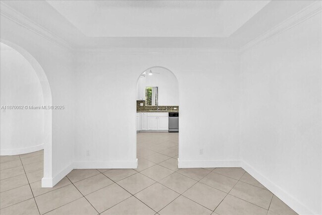Building Photo - 5650 NW 40th Terrace