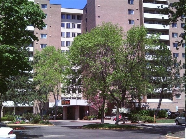 Building Photo - Bayview Tower Apartments