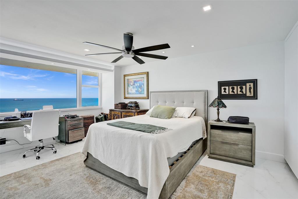 Building Photo - 545 S Fort Lauderdale Beach Blvd