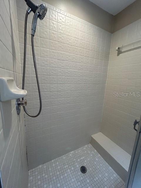 Building Photo - 564 Albany Pl