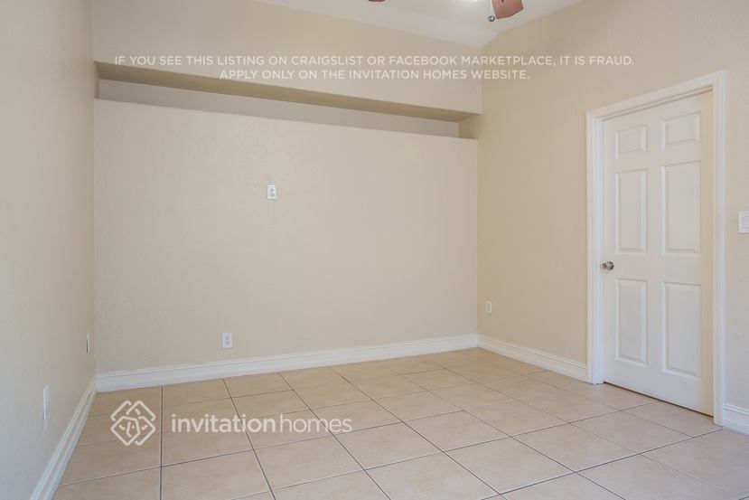 Building Photo - 7300 W 34th Ct