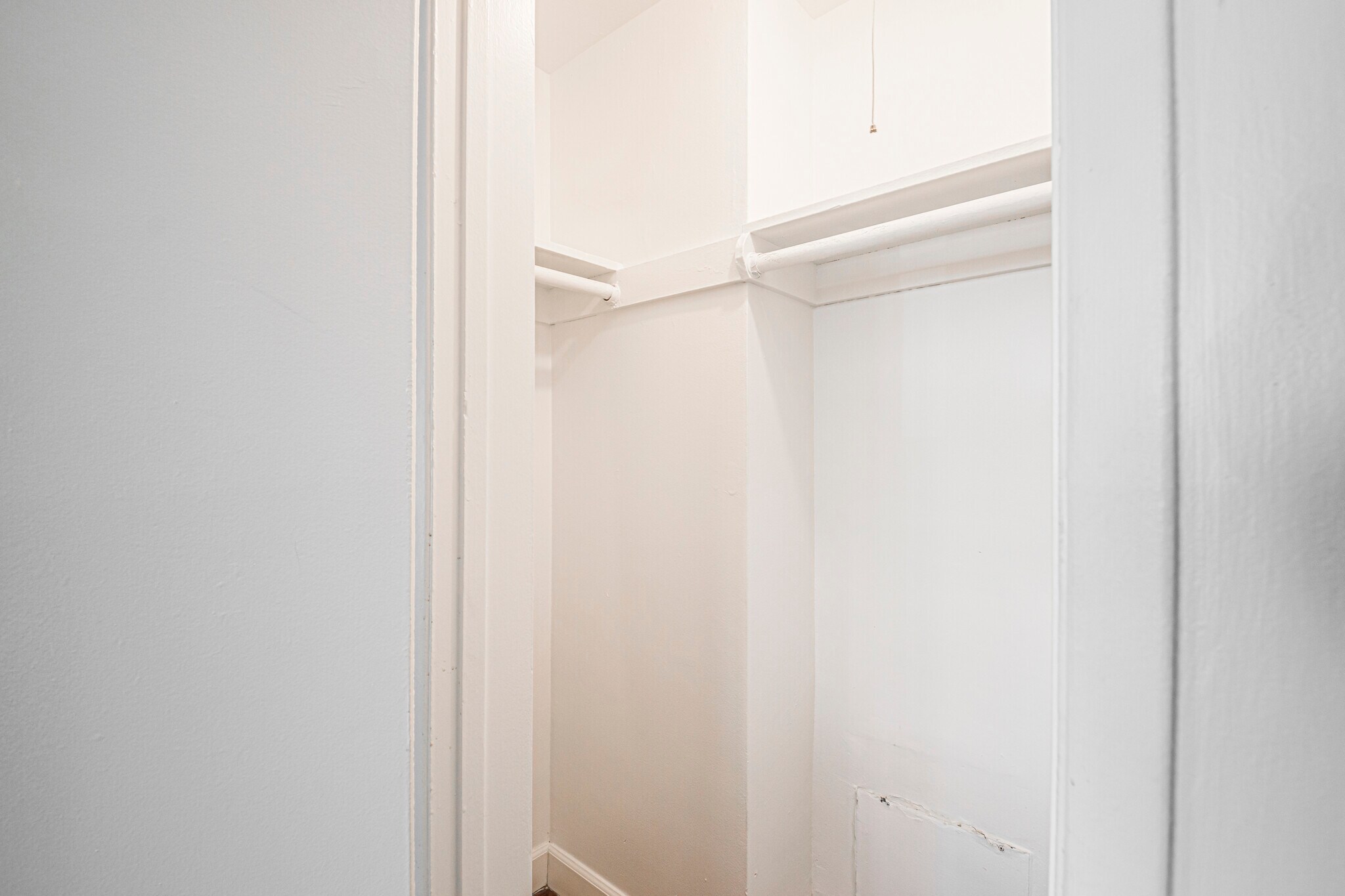 Building Photo - 5837.5A 88th St