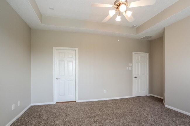 Building Photo - 20746 Oakhurst Trails Dr