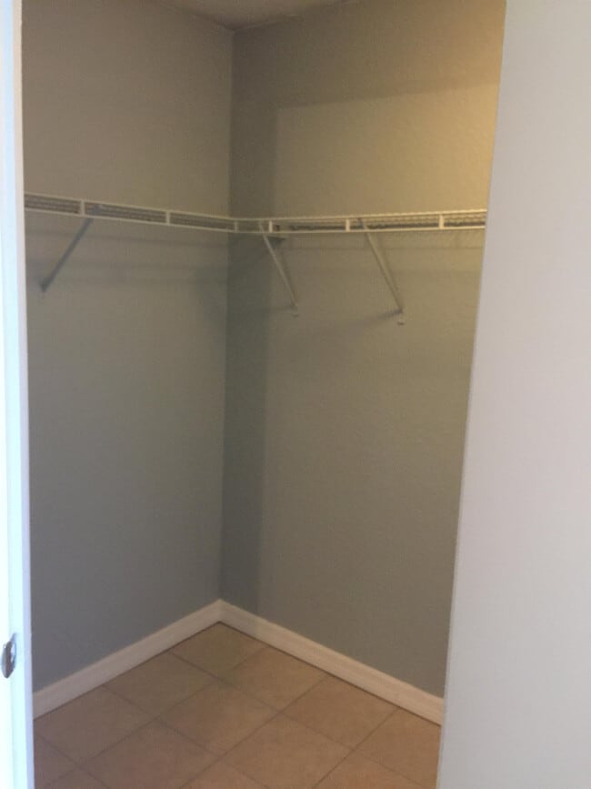 Building Photo - 2210 Grand Cayman Ct