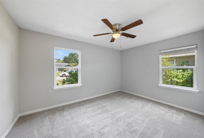 Building Photo - 5022 Balkin St