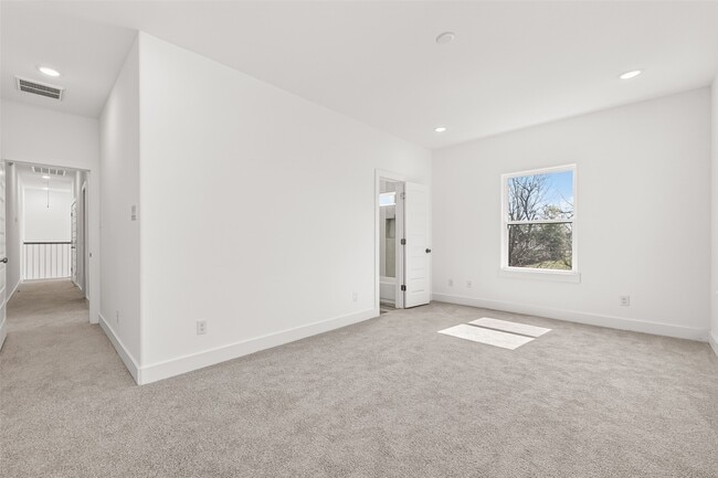 Building Photo - 5304 Lynnfield St