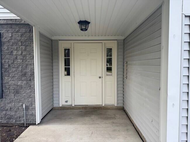 Primary Photo - 370 Wilmington Dr