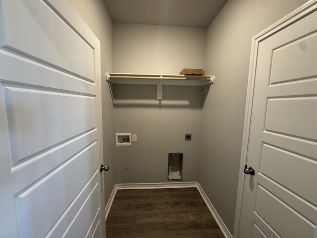 Building Photo - Beautiful Home In The Frenship School Dist...