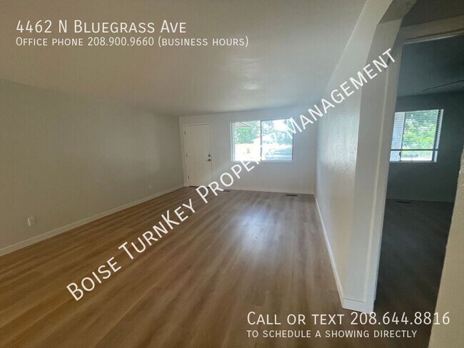 Building Photo - 4462 N Bluegrass Ave