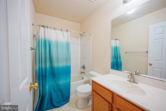 Building Photo - 443 Tuvira Ln