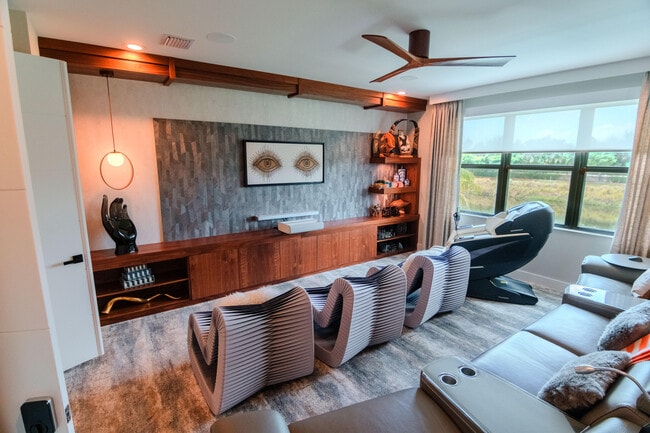 Building Photo - 8305 Fishhawk Falls Ct