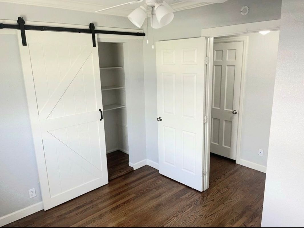 Building Photo - 5617 Birchman Ave