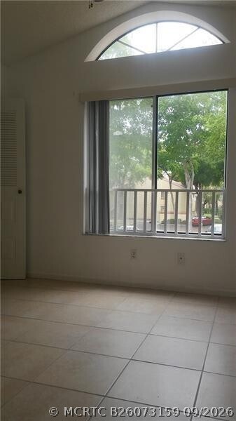Building Photo - 1095 Coral Club Dr