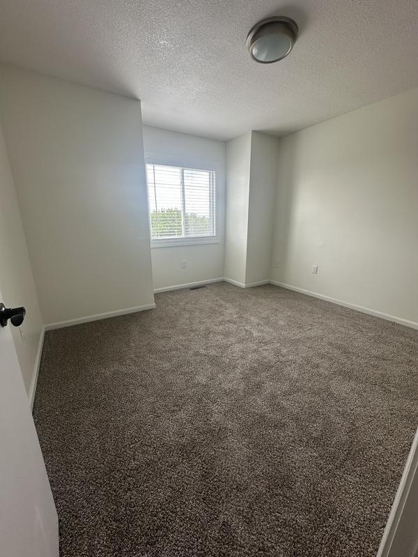 Building Photo - 3410 Augusta Dr