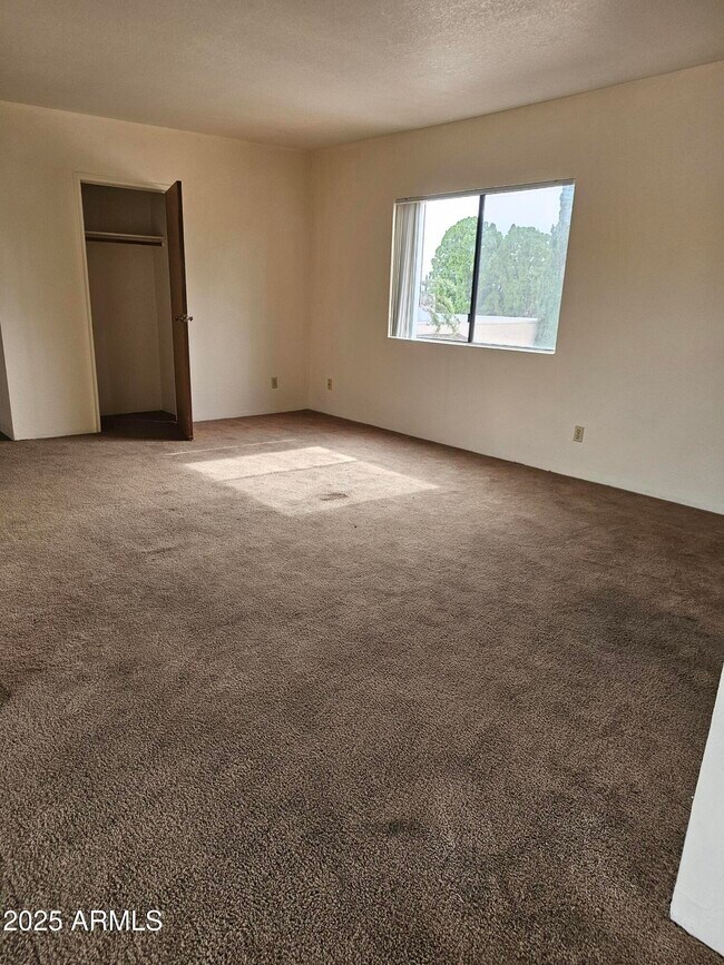 Building Photo - 1401 Paseo San Luis