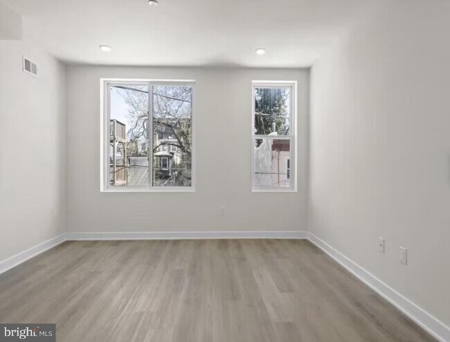 Building Photo - 638 N Shedwick St
