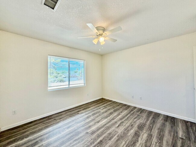 Building Photo - 57826 Joshua Ln