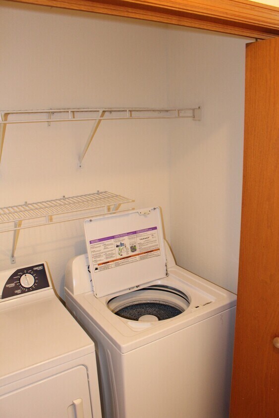 Building Photo - 1132 Heritage Ct